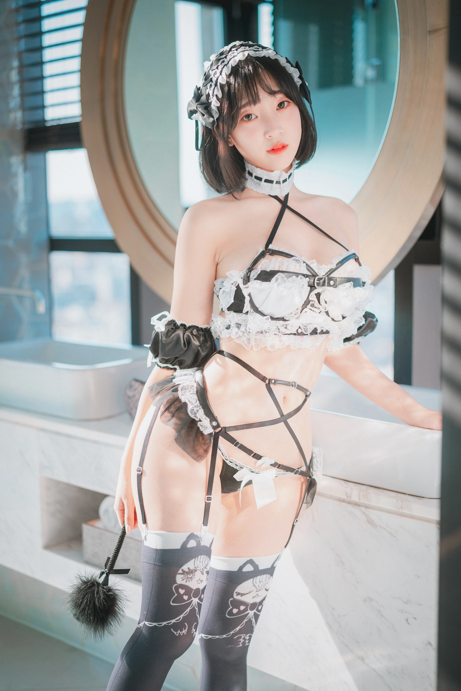 030.[DJAWA] Inkyung - Maid in Lace Limitation 2